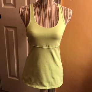 LULULEMON TANK WITH BUILD IN BRA